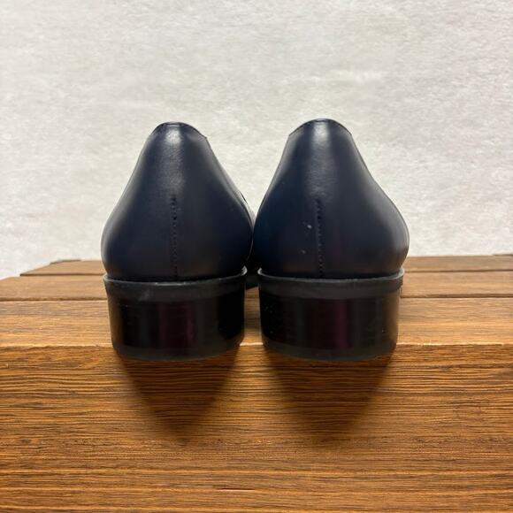 Rockport Total Motion Leather Slim Slip On Loafer Navy Blue Womens Size 7M - Picture 3 of 9